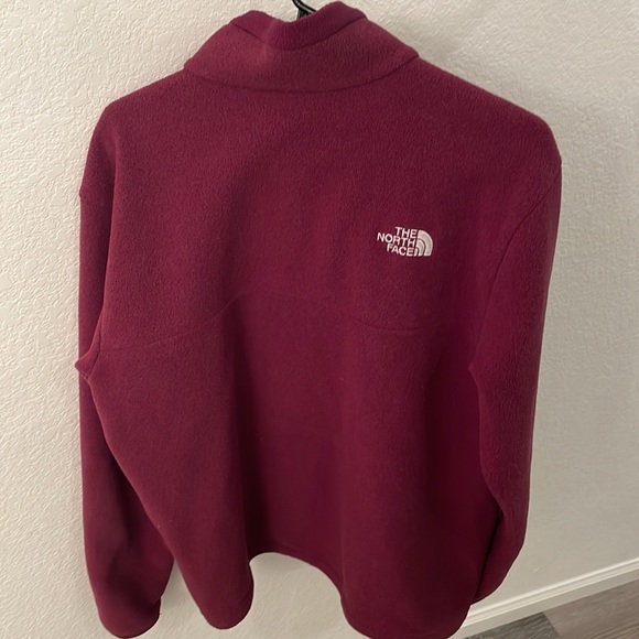 North face thermal - Picture 2 of 3